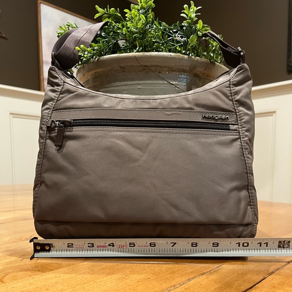 Hedgren Harper's S Crossbody Bag RFID Sepia Brown - Picture 10 of 13